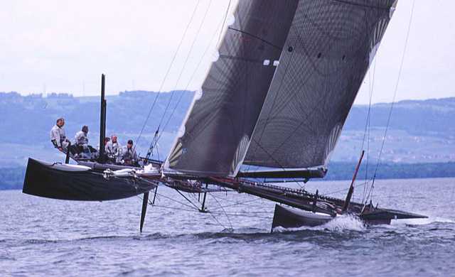 Alinghi The Black / Catamaran